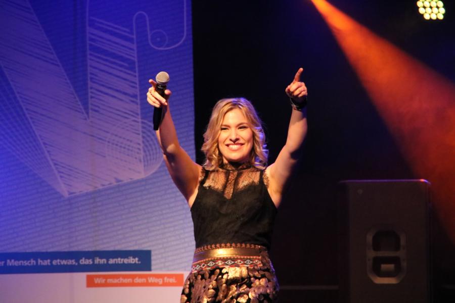 Laura Wilde