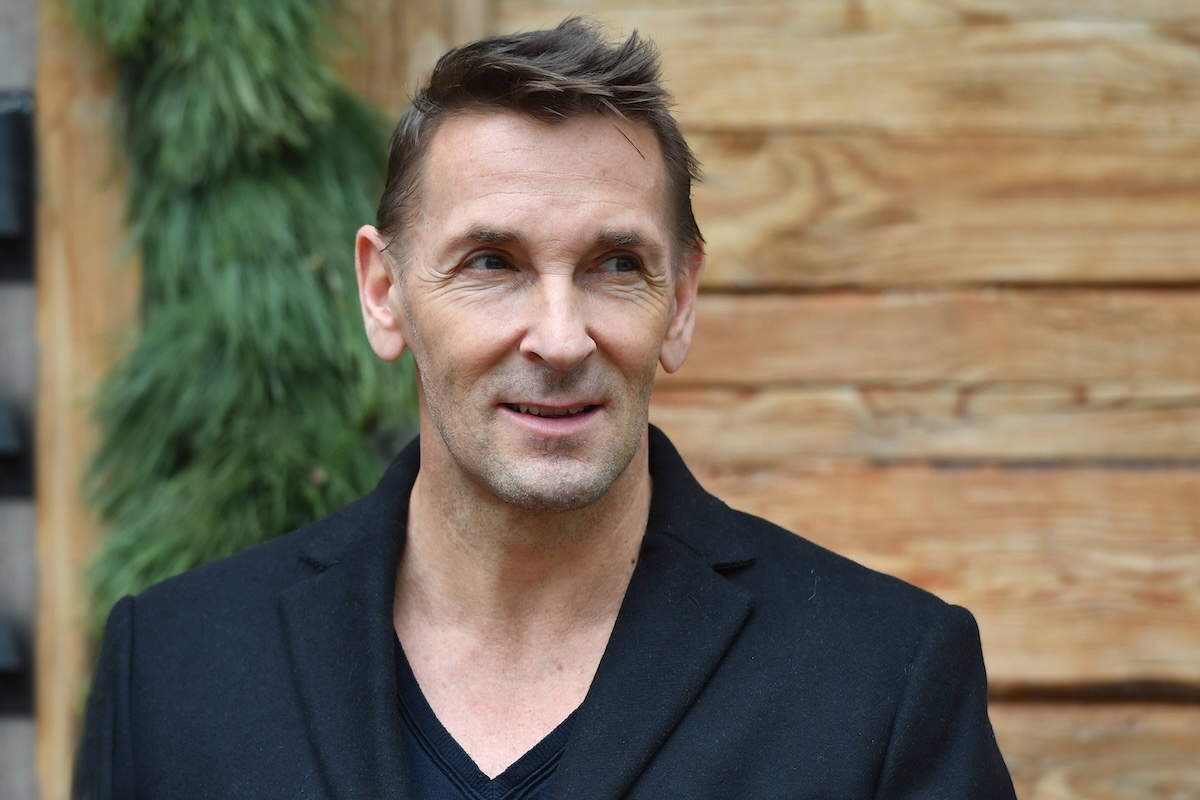 Mark KELLER (Dr.Alexander Kahnweiler), Einzelbild,angeschnittenes Einzelmotiv,Portraet,Portrait,Portr‰t. Zehn Jahre und 100 Folgen der Fernsehserie - DER BERGDOKTOR- im ZDF,,Pressetermin am 21.11.2017. *** Mark Cellar Dr Alexander Single angeschnittenes Single subject Portrait Portrait Portrait ten Years and 100 Follow the Television series the Bergdoktor in ZDF Press call at 21 11 2017