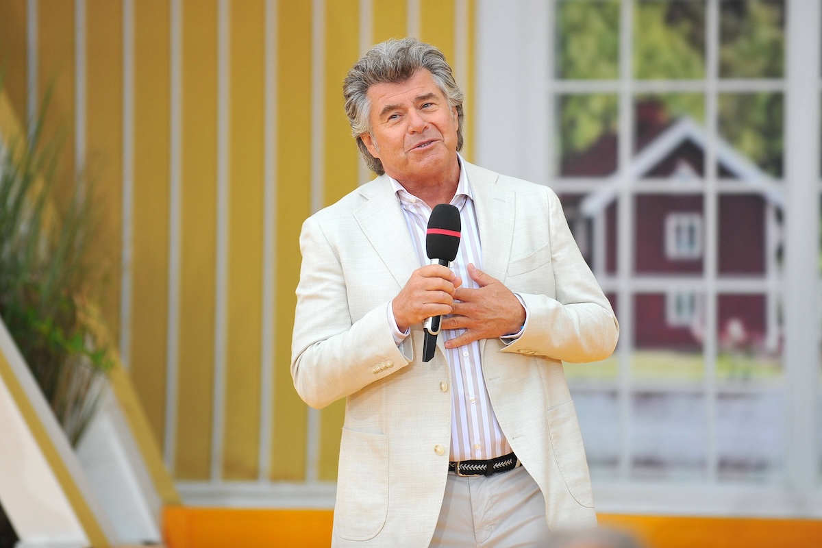 ARD - Immer wieder Sonntags. S‰nger Andy Borg w‰hrend der ARD - Unterhaltungsshow Immer wieder Sonntags am 08.09.2024 im Europapark Rust. 20240908MWI003014 *** ARD Immer wieder Sonntags singer Andy Borg during the ARD entertainment show Immer wieder Sonntags on 08 09 2024 at Europapark Rust 20240908MWI003014