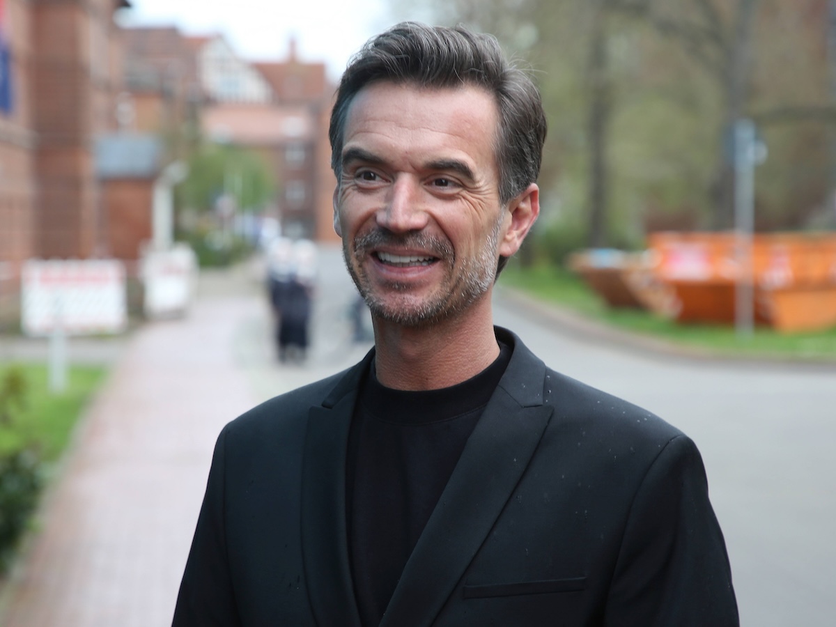 deutscher Showmaster Florian Silbereisen besucht das Kinderhospiz der Pfeifferschen Stiftungen anl‰sslich der Einweihung des Musik- und Sinnesraums ¬Florian Silbereisen¬ in Magdeburg am 05.04.2024 *** German Showmaster Florian Silbereisen visits the Hospice for children the Pfeiffer s Foundations on the occasion of the Inauguration of Music and Sensory room Florian Silbereisen in Magdeburg on 05 04 2024 1089912596