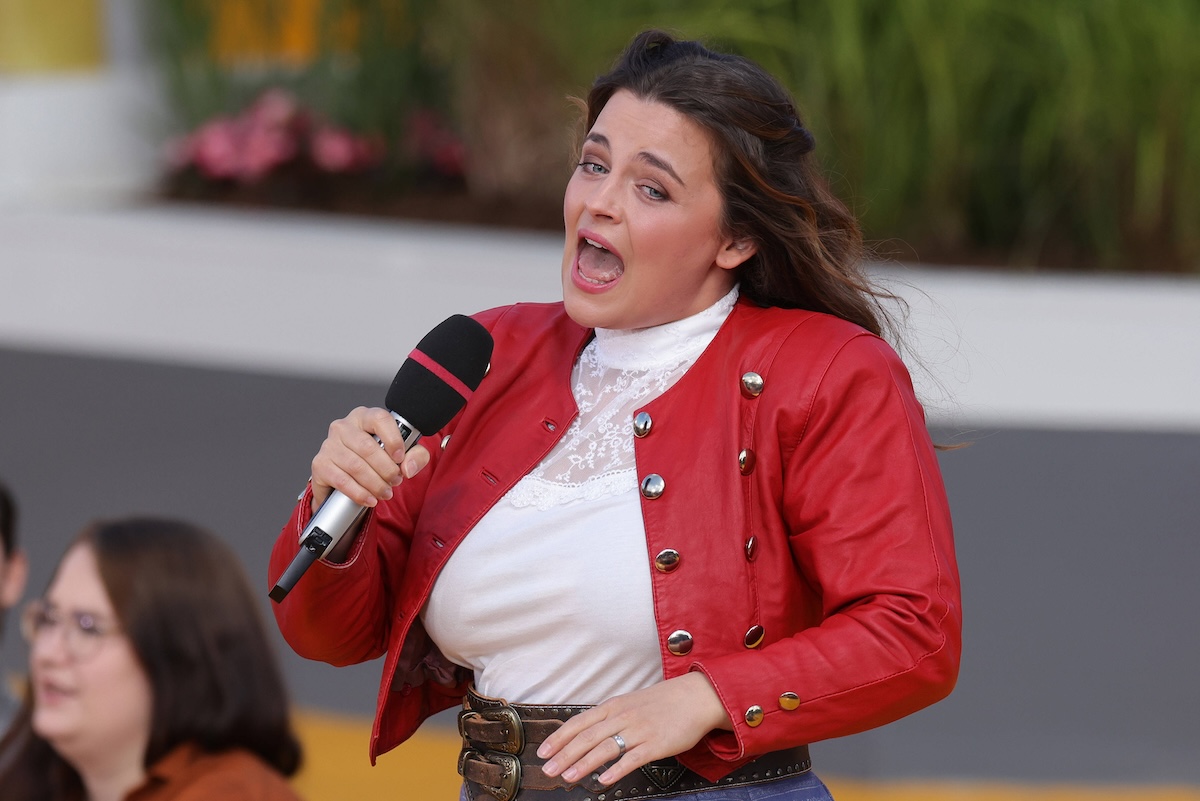 Ronja Forcher - Immer wieder sonntags 2024, Folge 01 Ronja Forcher. ARD-Unterhaltungsshow Immer wieder sonntags. TV-Aufzeichnung und Live-‹bertragung vom 16.06.2024 aus dem Wasserpark Rulantica, Rust. Baden-W¸rttemberg, Deutschland. *** Ronja Forcher Immer wieder sonntags 2024, Episode 01 Ronja Forcher ARD entertainment show Immer wieder sonntags TV recording and live broadcast from 16 06 2024 from the water park Rulantica, Rust Baden W¸rttemberg, Germany