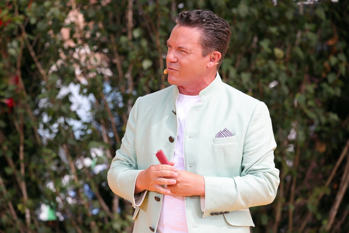 Stefan Mross - Immer wieder sonntags 2024, Folge 06 Stefan Mross. ARD-Unterhaltungsshow Immer wieder sonntags. TV-Aufzeichnung und Live-‹bertragung vom 21.07.2024 aus dem Wasserpark Rulantica, Rust. Baden-W¸rttemberg, Deutschland. *** Stefan Mross Immer wieder sonntags 2024, Episode 06 Stefan Mross ARD entertainment show Immer wieder sonntags TV recording and live broadcast from 21 07 2024 from the water park Rulantica, Rust Baden W¸rttemberg, Germany