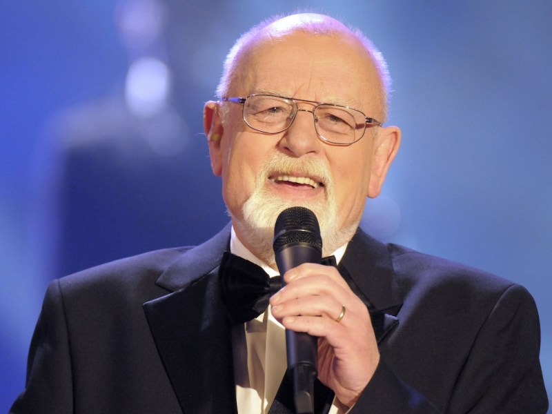 Roger Whittaker (â€ ): Zum 89. Geburtstag â€“ diese 5 Fakten kennt Ihr garantiert noch nicht!