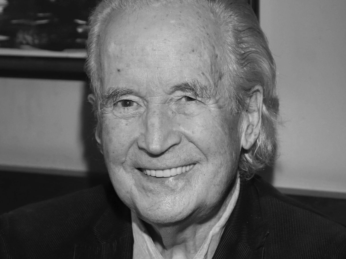 ARD-Moderator und ehemaliger „Immer wieder sonntags“-Star Max Schautzer ist im Alter von 84 Jahren verstorben.