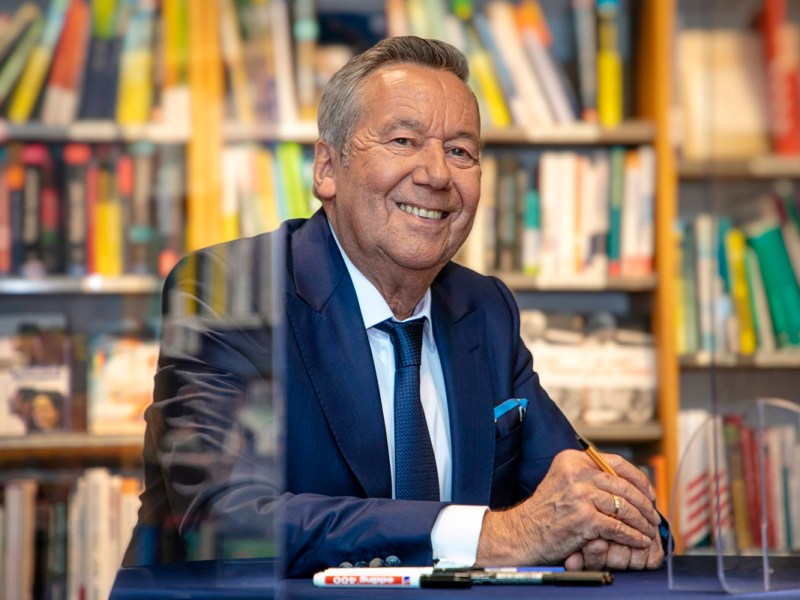 Roland Kaiser: News, Tickets & Konzerte – Konzert in Erfurt sorgt für gemischte Gefühle: „Nicht so schön“