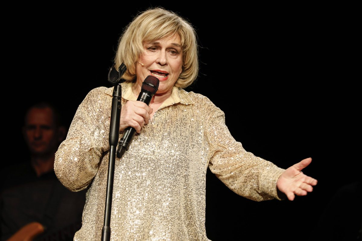 Mary Roos