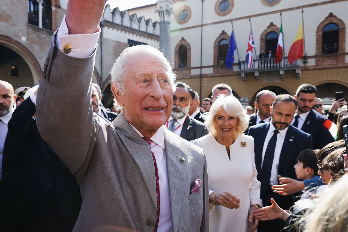 k-nig-charles-iii-an-ostern-verk-ndet-er-es-die-nachricht-ist-eindeutig