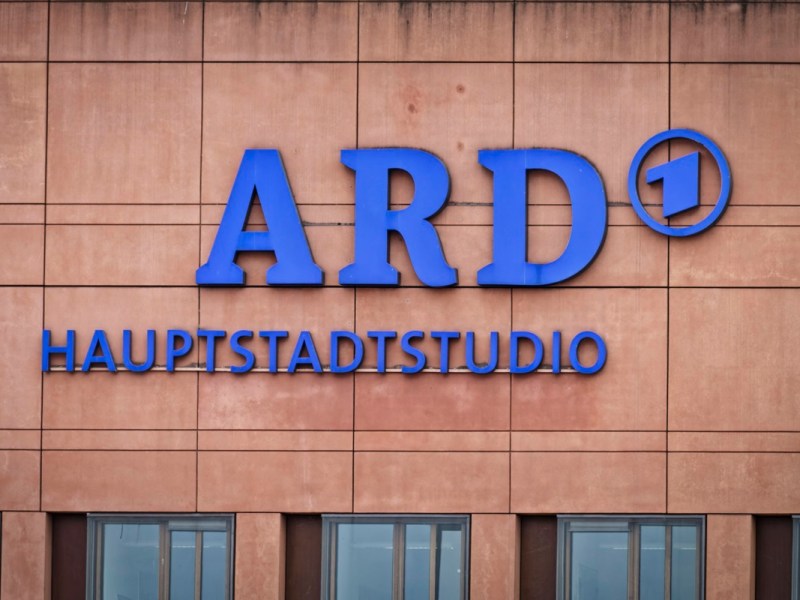 ARD will NDR Schlager streichen – Fans stinksauer: „Das darf nicht passieren!“