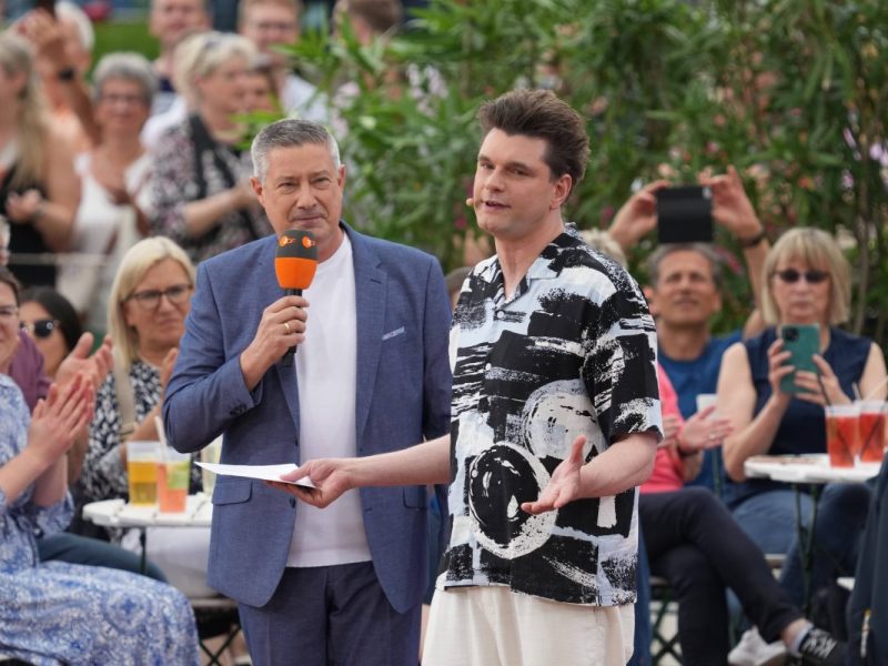 „Fernsehgarten“: Fans warten auf Stargast – doch der chillt lieber am Strand