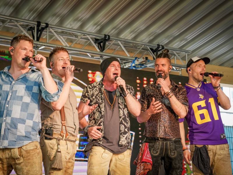 voXXclub rockt jetzt auch in Amerika! „Hatte 12 Nervenzusammenbrüche“