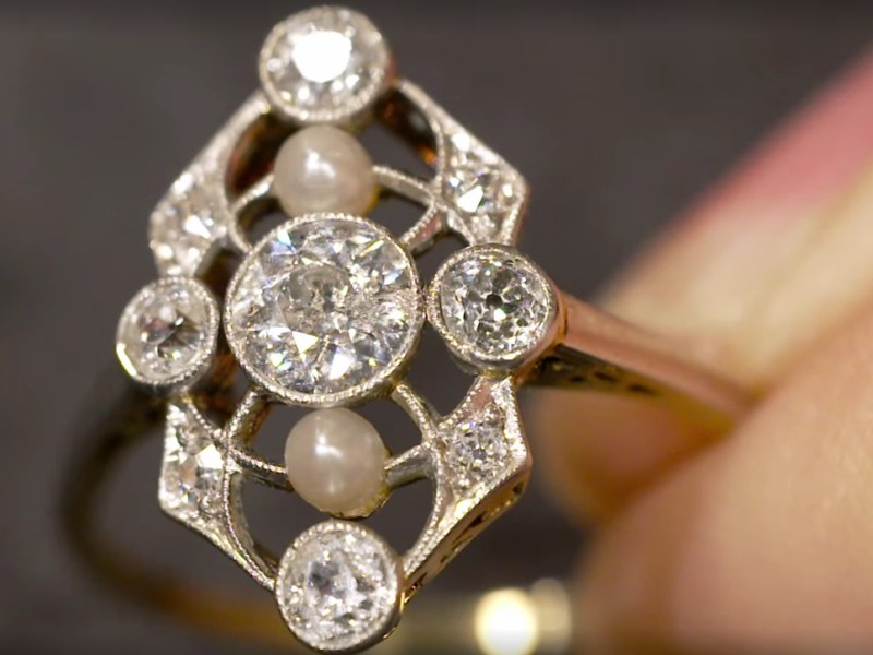 Diamantring bei „Bares für Rares“: Großes Fieber endet mit bitterer Ernüchterung!