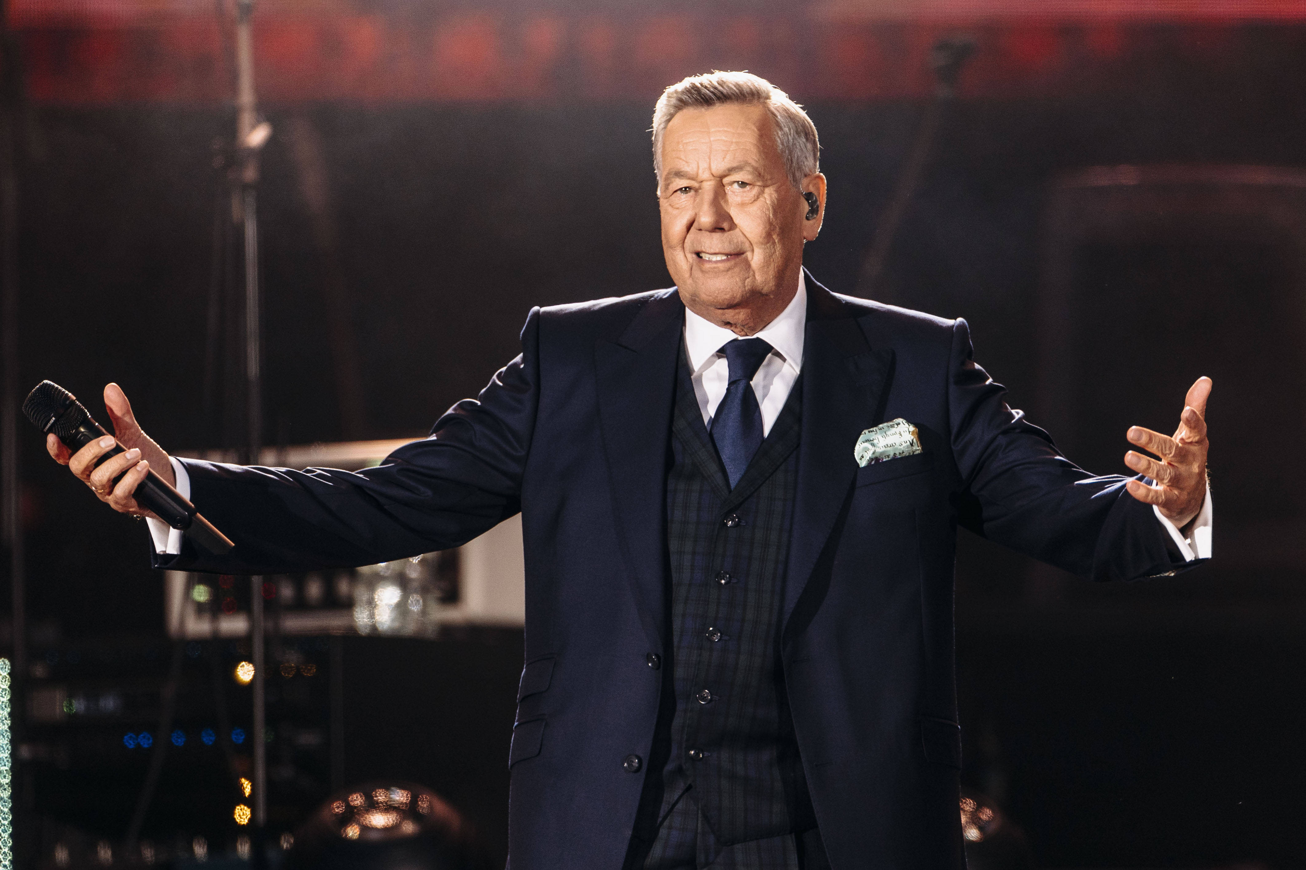 Roland Kaiser, Helene Fischer, Andreas Gabalier & Co.: Wie versext ist der  deutsche Schlager wirklich?